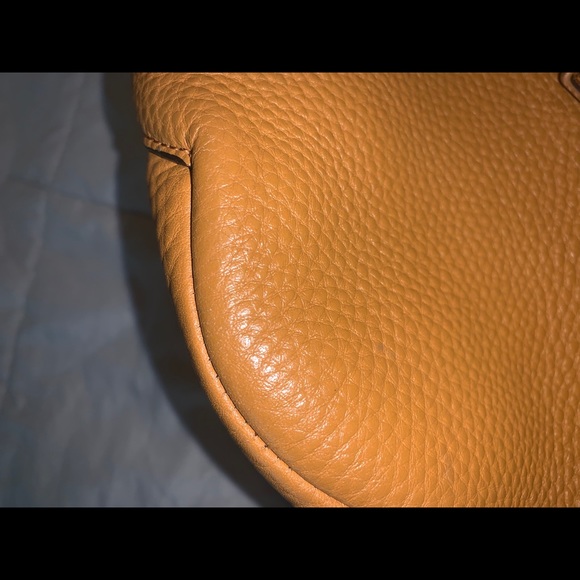 Genuine leather Coach bag - Picture 8 of 12